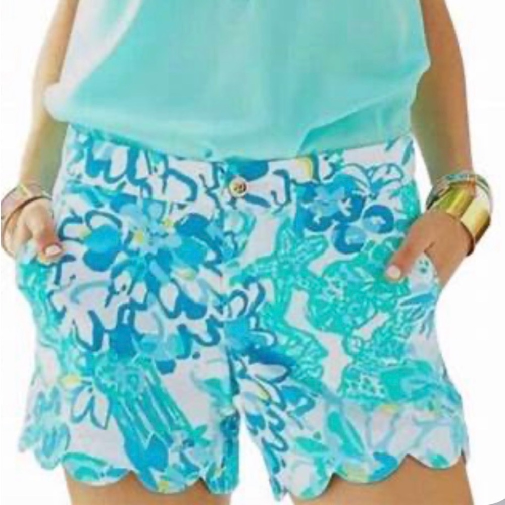 In a Pinch Butter Cup Shorts in Size 0